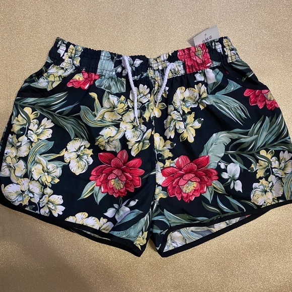 Juniors/Women’s Floral Swim Shorts With Drawstring - Picture 1 of 5